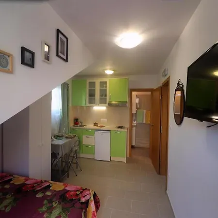 Clementina Sunrise-studio With Balcony Appartamento