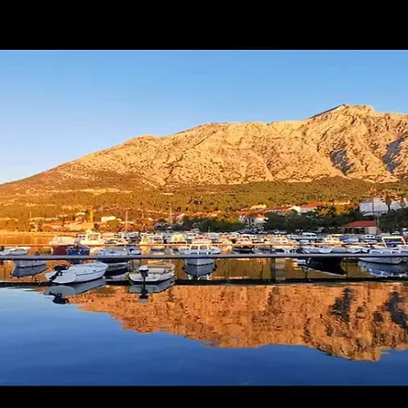 Clementina Sunrise-studio With Balcony Appartamento